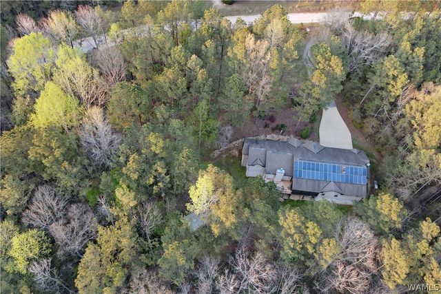 12318 Hidden Falls, Northport, AL 35475