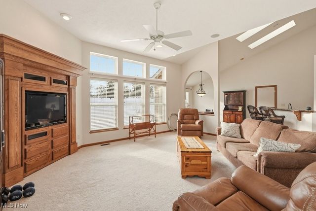 3605 Elmhurst Circle, Uniontown, OH 44685