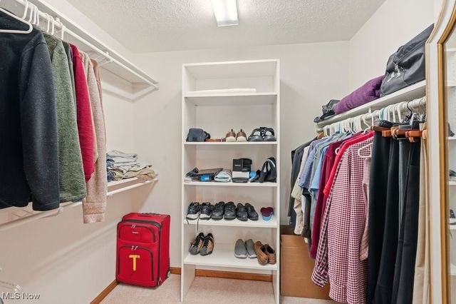 3605 Elmhurst Circle, Uniontown, OH 44685