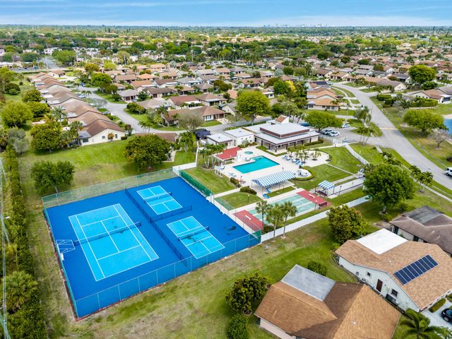 6266 Red Cedar Circle, Greenacres, FL 33463