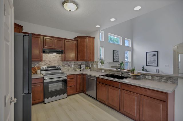 350 Josaphat Way, Columbus, OH 43213
