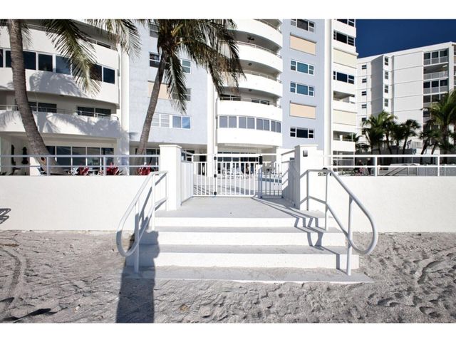 1750 BENJAMIN FRANKLIN DRIVE 1D, Sarasota, FL 34236