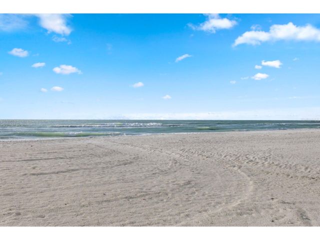 1750 BENJAMIN FRANKLIN DRIVE 1D, Sarasota, FL 34236