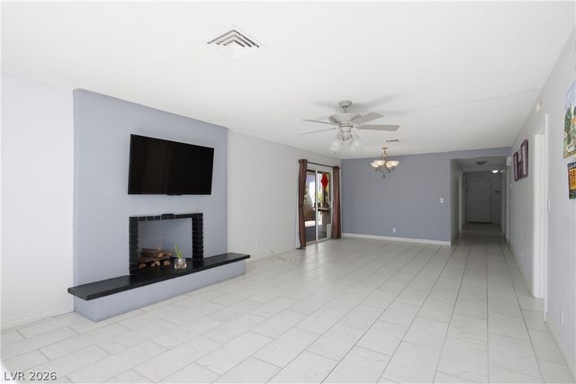3009 Plaza De Rosa, Las Vegas, NV 89102