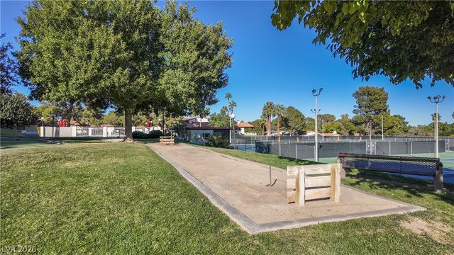 3009 Plaza De Rosa, Las Vegas, NV 89102
