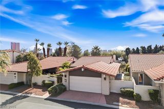 3009 Plaza De Rosa, Las Vegas, NV 89102