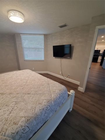 13917 Sheffield Court, Wellington, FL 33414