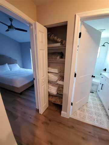 13917 Sheffield Court, Wellington, FL 33414