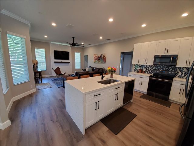 13917 Sheffield Court, Wellington, FL 33414