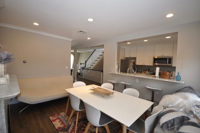 123 W Newton St 2, Boston, MA 02118