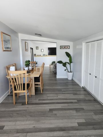 5500 SW Sw 37th Street Street, Davie, FL 33314