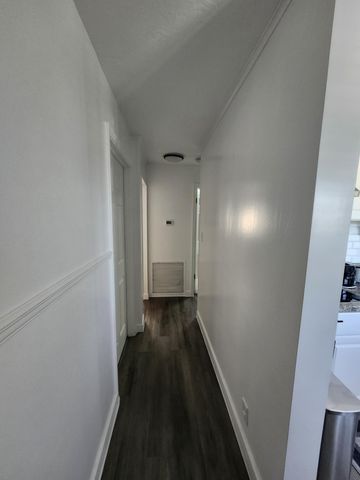 5500 SW Sw 37th Street Street, Davie, FL 33314