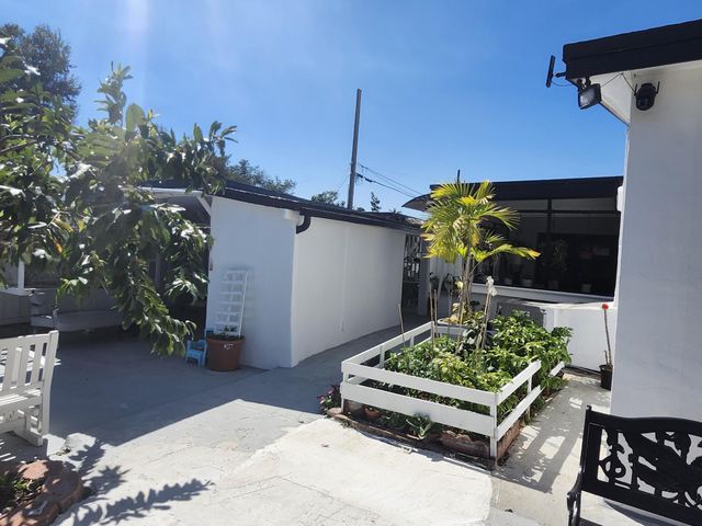 5500 SW Sw 37th Street Street, Davie, FL 33314