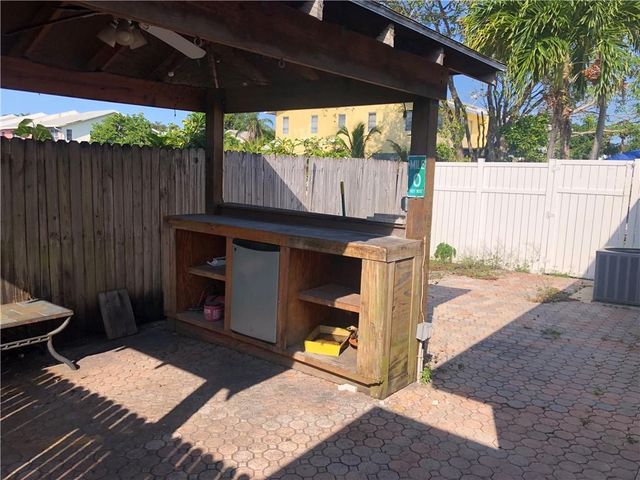 4109 EASTRIDGE Circle, Pompano Beach, FL 33064