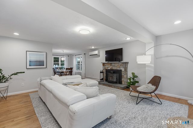 260 Arnold Lane, Orange, CT 06477
