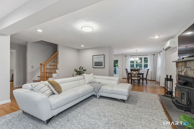 260 Arnold Lane, Orange, CT 06477