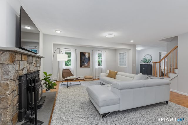 260 Arnold Lane, Orange, CT 06477