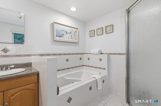 260 Arnold Lane, Orange, CT 06477