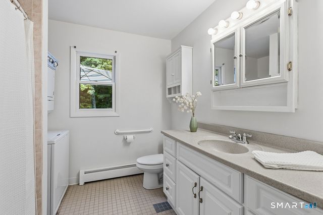 260 Arnold Lane, Orange, CT 06477