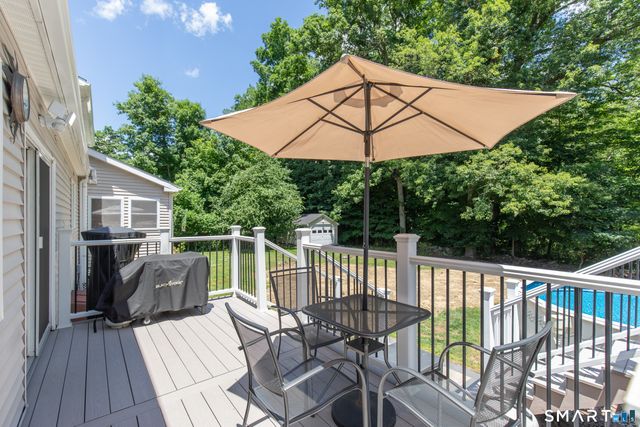 260 Arnold Lane, Orange, CT 06477