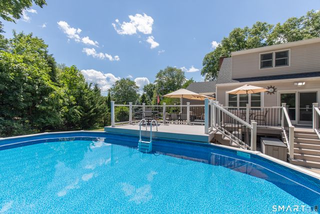260 Arnold Lane, Orange, CT 06477