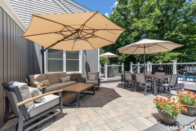 260 Arnold Lane, Orange, CT 06477