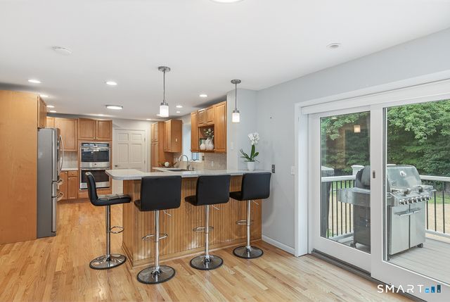 260 Arnold Lane, Orange, CT 06477
