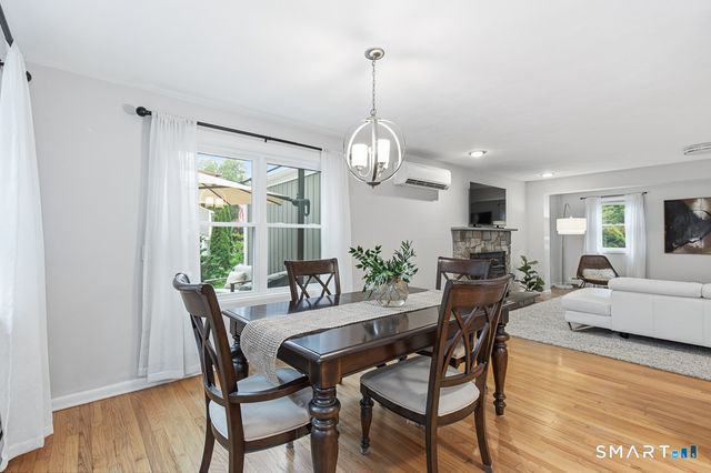 260 Arnold Lane, Orange, CT 06477