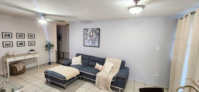 Urb. San Ciprian I CALLE VICTORIA 205, Carolina, PR 00985