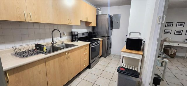 Urb. San Ciprian I CALLE VICTORIA 205, Carolina, PR 00985