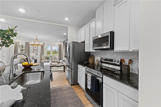 1604 Canterbury 216D, Imperial, PA 15126