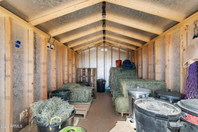 26455 N Bull Snake Road, Paulden, AZ 86334