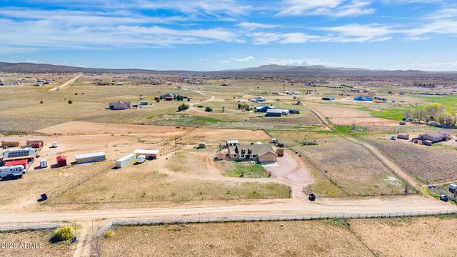 26455 N Bull Snake Road, Paulden, AZ 86334
