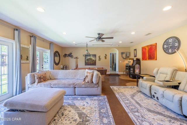 817 Clement Drive, Panama City, FL 32409