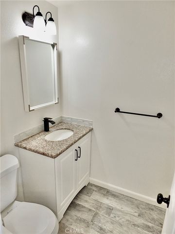 6884 Breton, Cypress, CA 90630