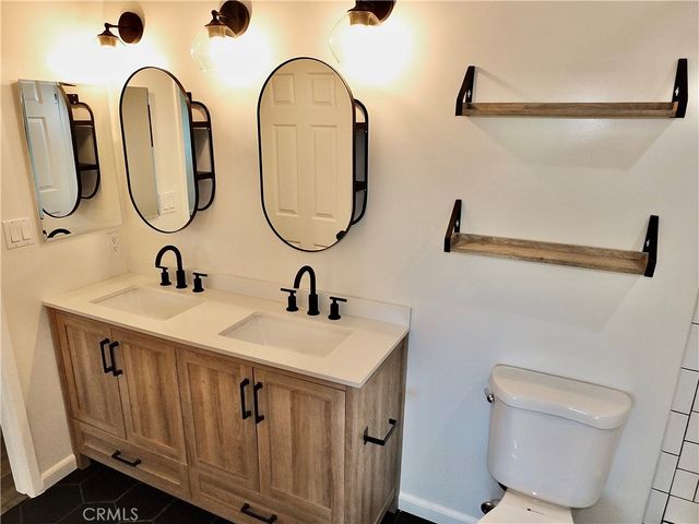 6884 Breton, Cypress, CA 90630