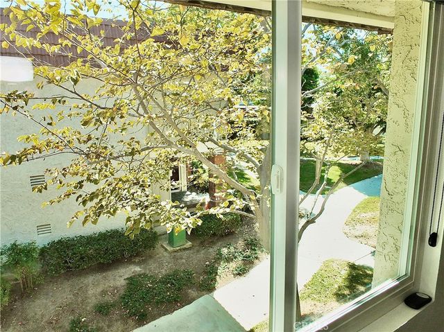 6884 Breton, Cypress, CA 90630