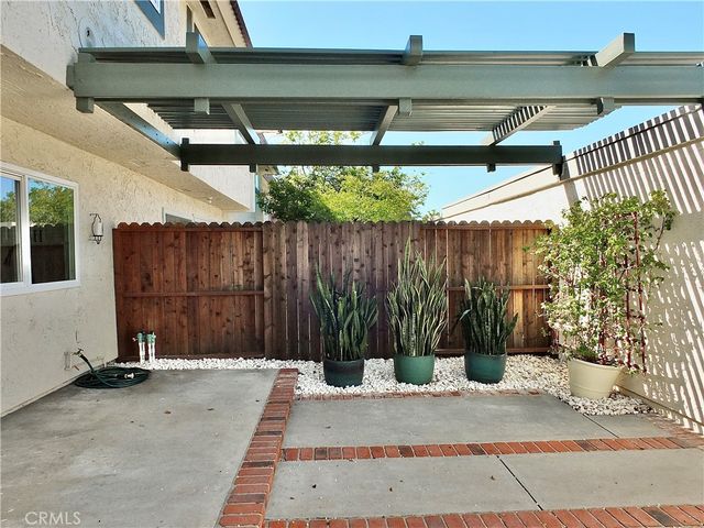6884 Breton, Cypress, CA 90630