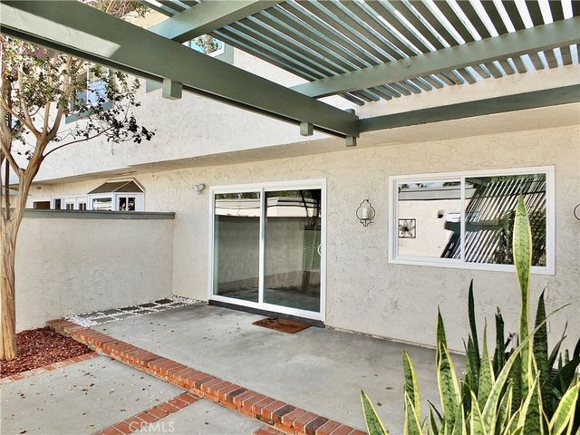 6884 Breton, Cypress, CA 90630
