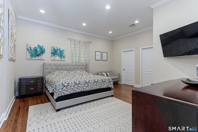 119 Seaside Avenue A, Stamford, CT 06902