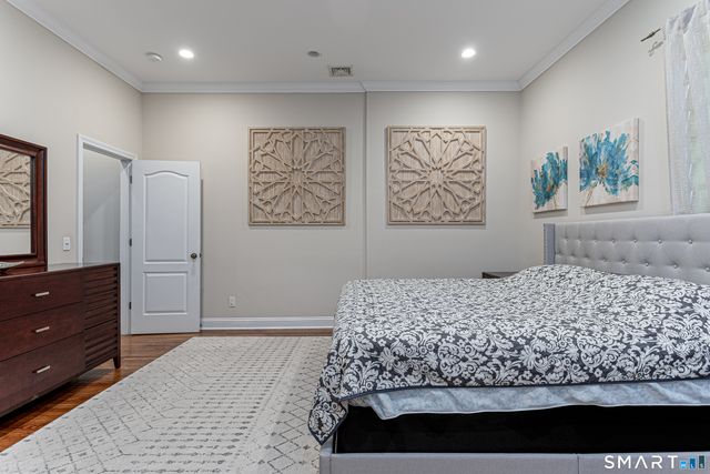 119 Seaside Avenue A, Stamford, CT 06902