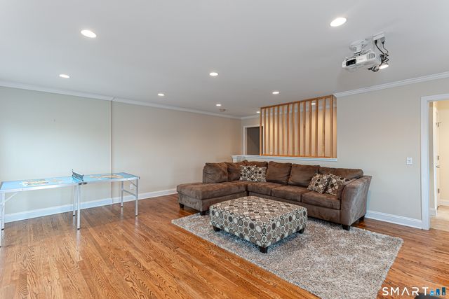 119 Seaside Avenue A, Stamford, CT 06902