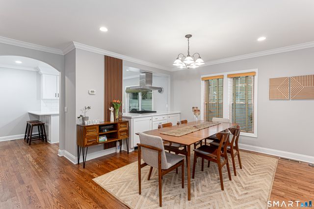 119 Seaside Avenue A, Stamford, CT 06902