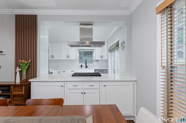 119 Seaside Avenue A, Stamford, CT 06902