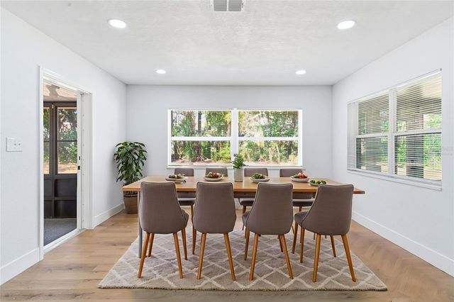 304 FOREST PARK AVENUE, Temple Terrace, FL 33617