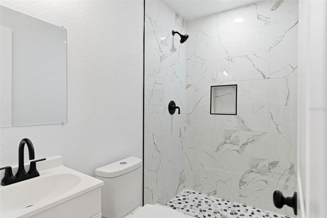 304 FOREST PARK AVENUE, Temple Terrace, FL 33617