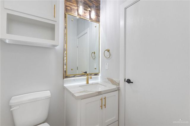 808 Azalea Street, Mission, TX 78572