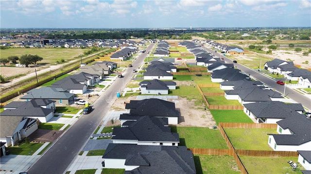 808 Azalea Street, Mission, TX 78572