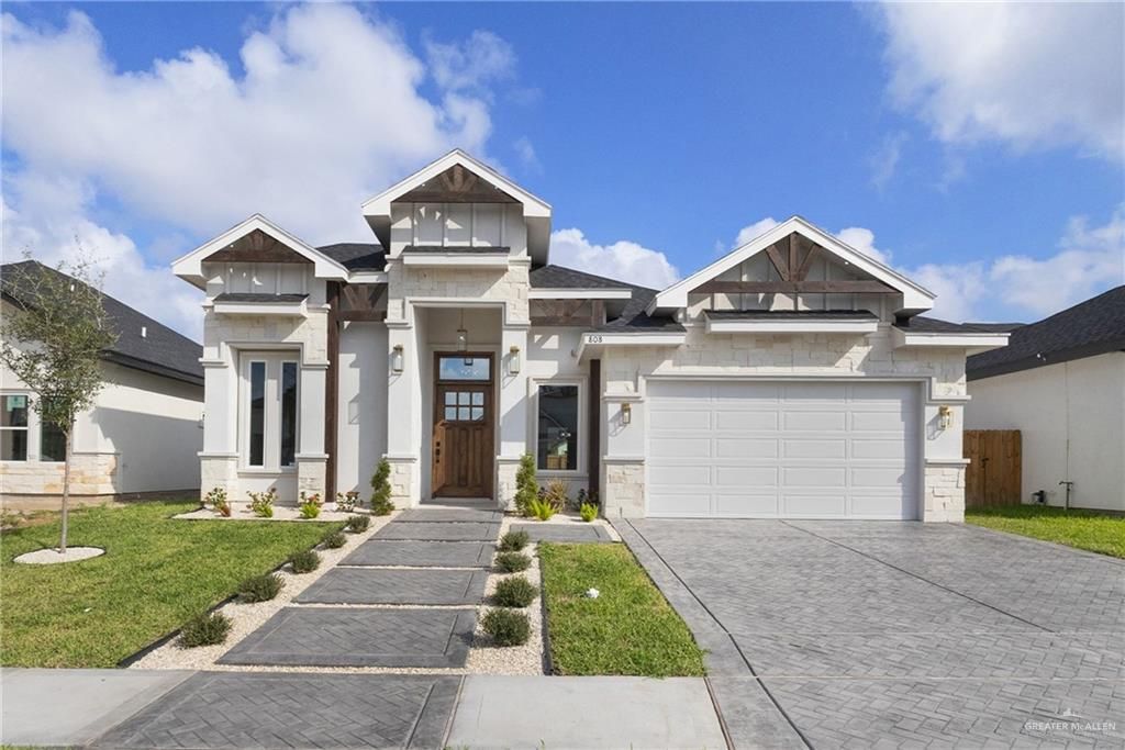 808 Azalea Street, Mission, TX 78572