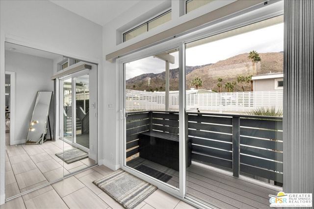 804 Hila Lane, Palm Springs, CA 92264